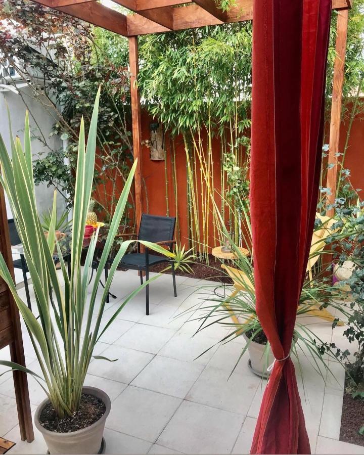 Mon Petit Bali Bed & Breakfast มูสซาน-เลส์-อัลพีล์ส ภายนอก รูปภาพ