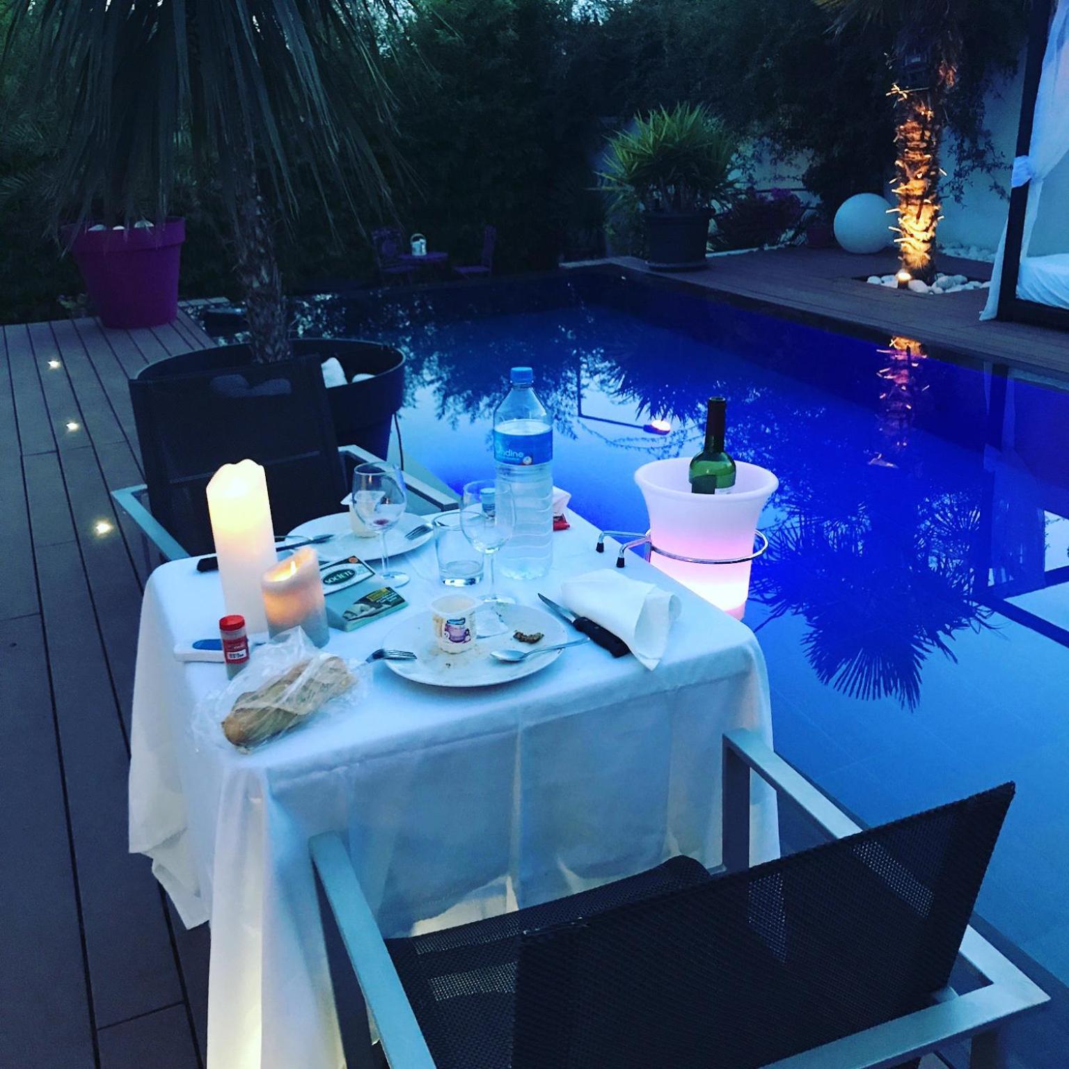 Mon Petit Bali Bed & Breakfast มูสซาน-เลส์-อัลพีล์ส ภายนอก รูปภาพ